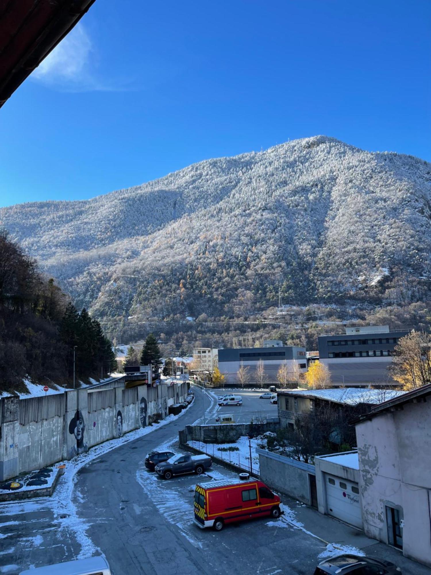 La Montagnette Les Marmottes Studio Maison En Travaux De 10H A 17H Moutiers  Eksteriør billede